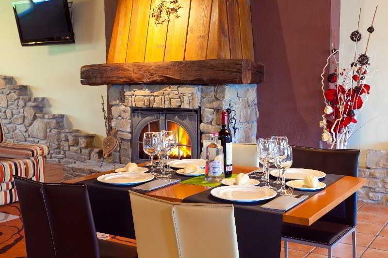 Rural Atxurra Apartahotel Bermeo