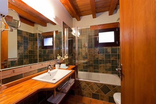 Apartahotel Rural Atxurra 3*